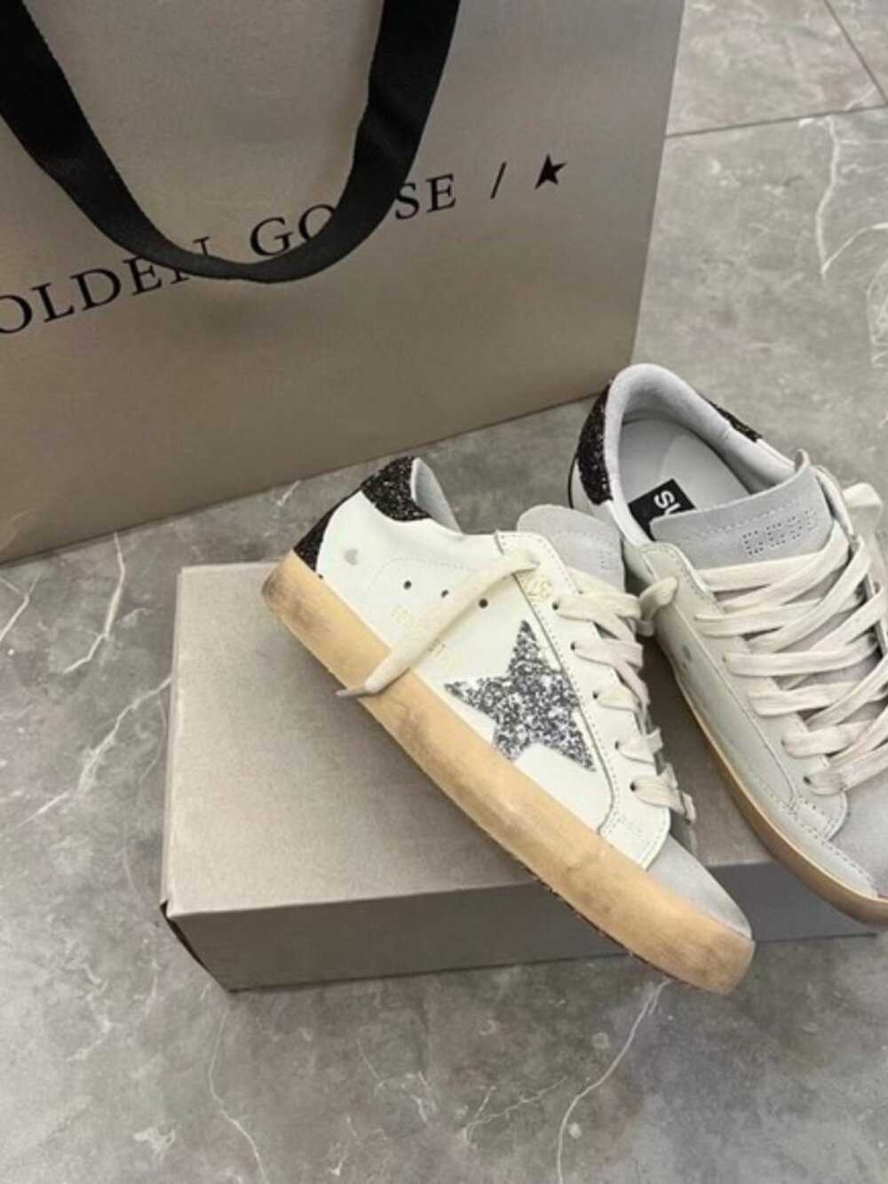 Golden Goose White Sneakers with Glittery Star - Picture 4 of 6